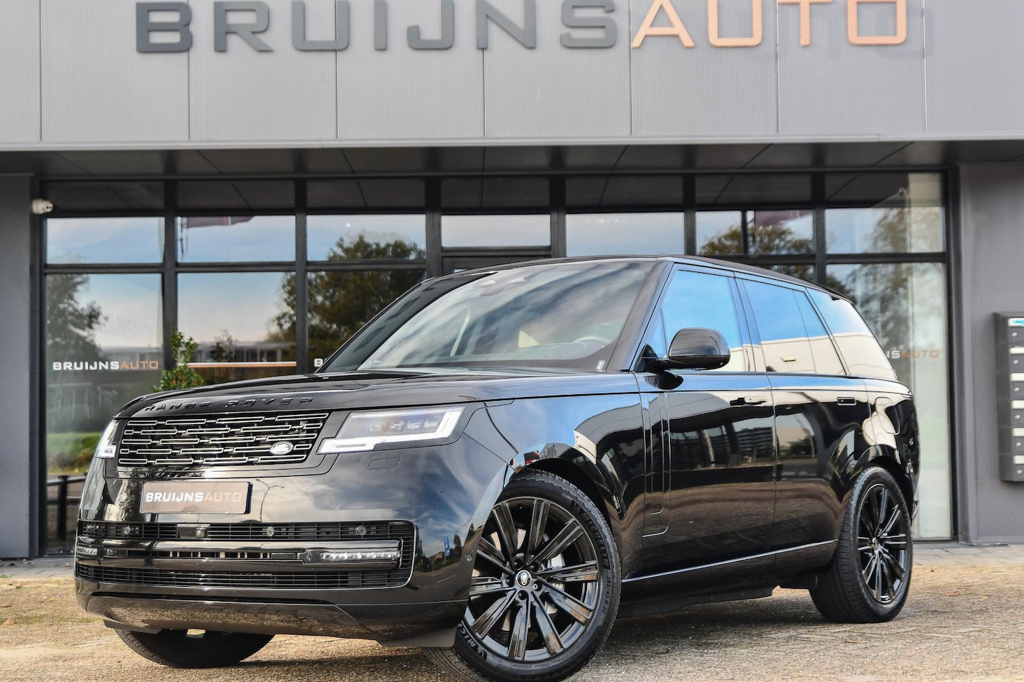Land Rover Range Rover - 3.0 P460e HSE |BTW|Meridian|Panoramadak - AutoWereld.nl