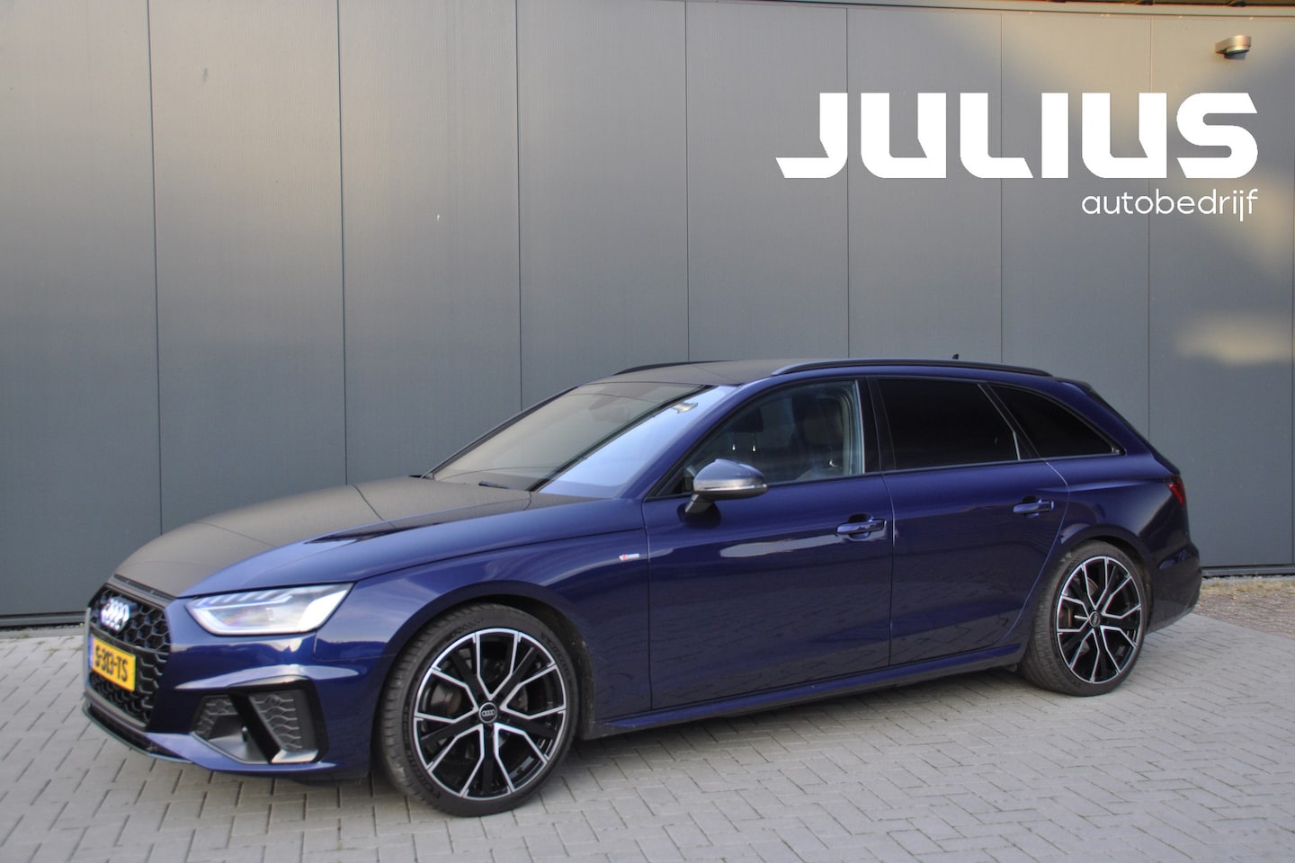 Audi A4 Avant - 35 TFSI S edition 35 TFSI S edition, S-Stronic, AHK, Car-play - AutoWereld.nl