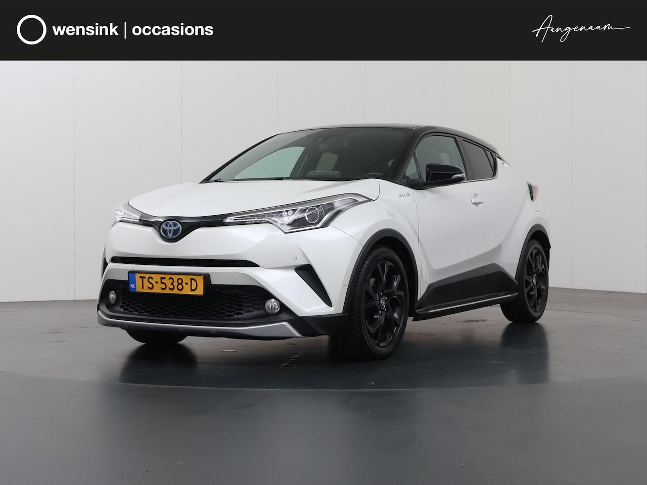 Toyota C-HR - 1.8 Hybrid Bi-Tone | Afneembare Trekhaak | Navigatie | Parkeercamera | Stoelverwarming | K - AutoWereld.nl