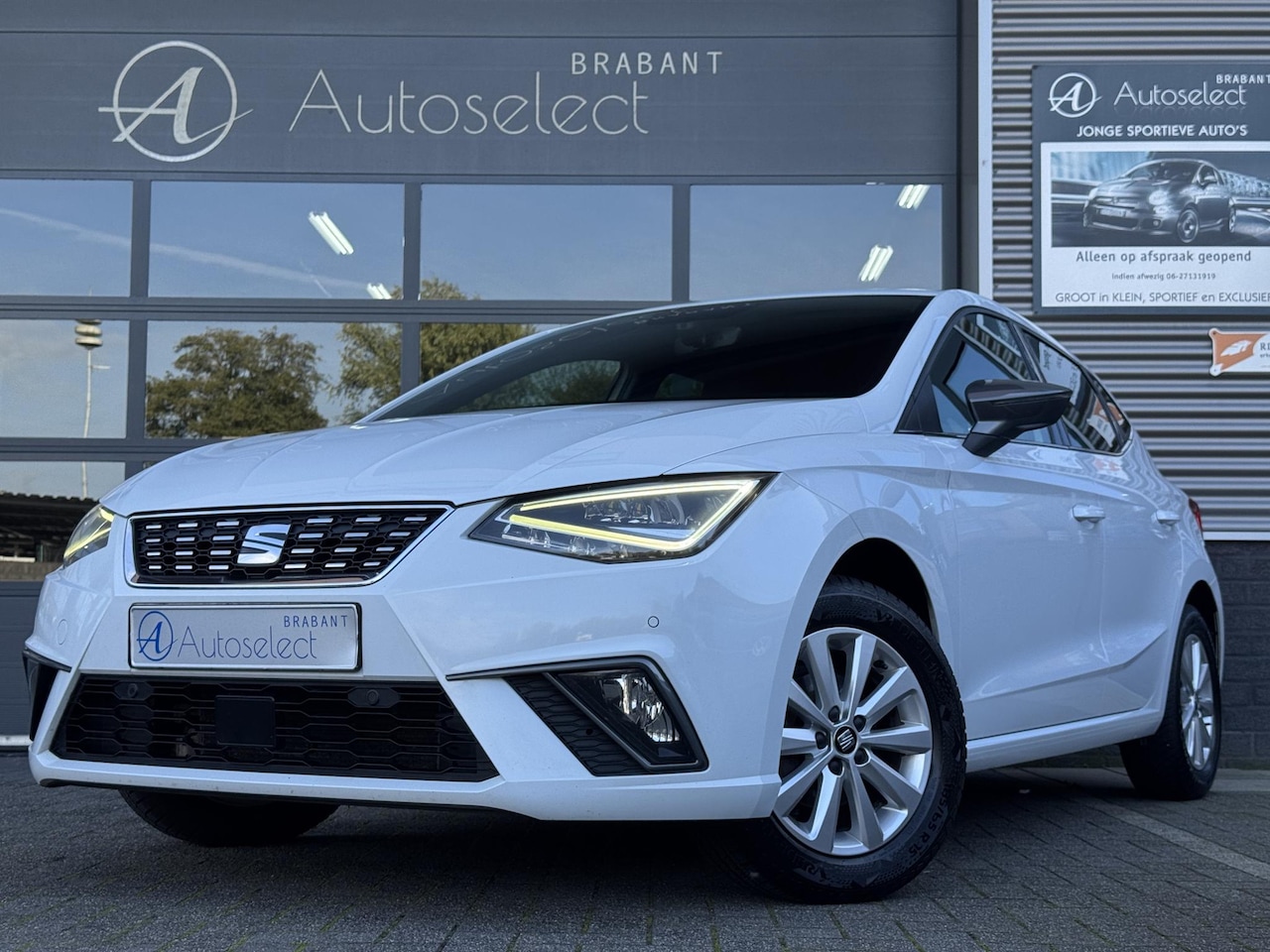 SEAT Ibiza - 1.0 TSI Excellence Carplay | Virtual | Dealer OH - AutoWereld.nl