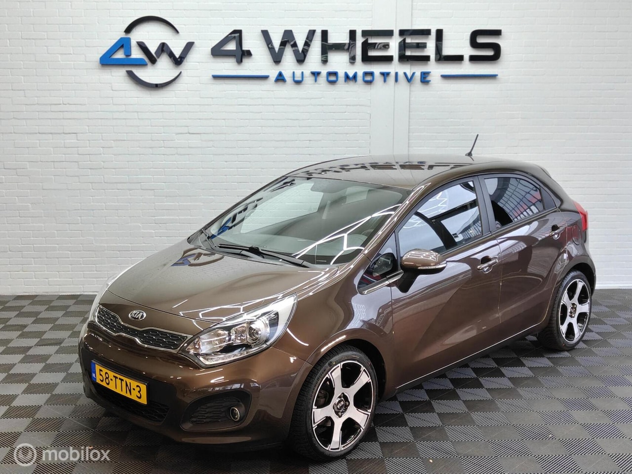 Kia Rio - 1.2 CVVT Plus Pack 1.2 CVVT Plus Pack - AutoWereld.nl