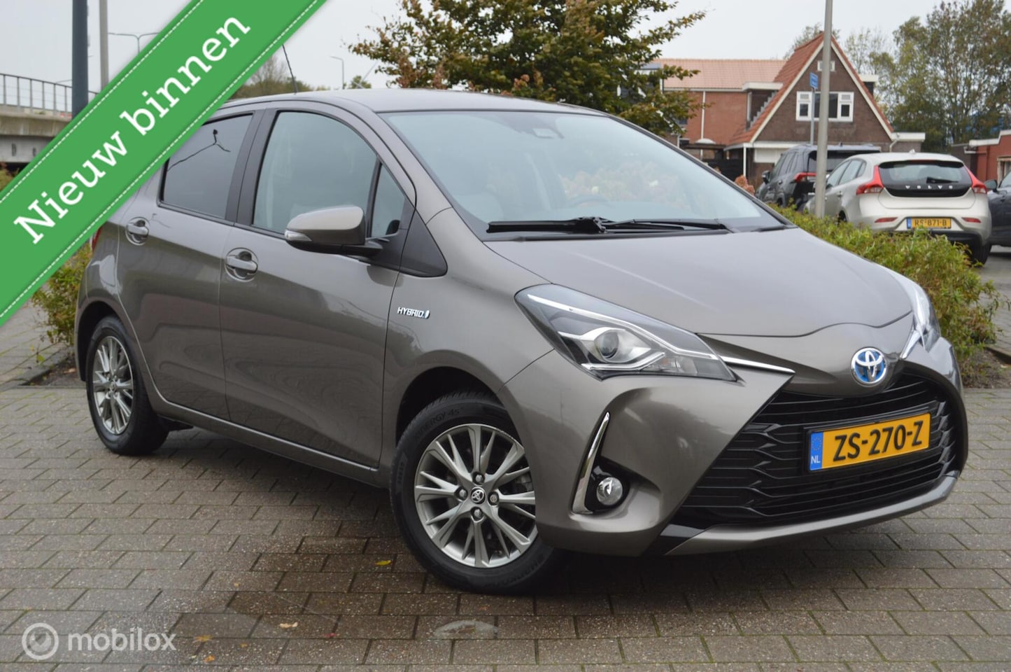Toyota Yaris - 1.5 Hybrid Dynamic | A-Camera | Navi - AutoWereld.nl
