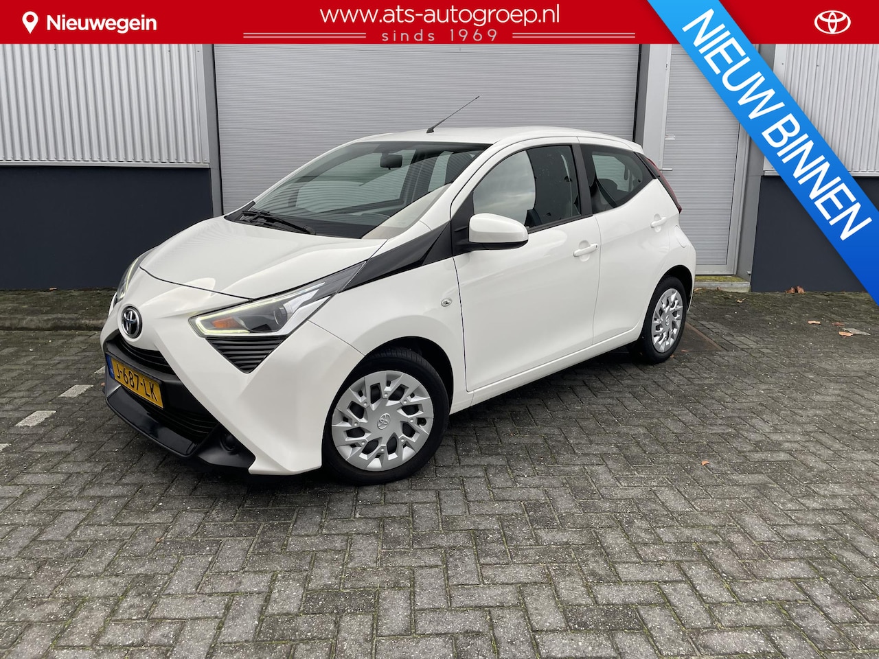 Toyota Aygo - 1.0 VVT-i x-play Automaat, garantie tm 2030 en/of max 200.000 Km * - AutoWereld.nl