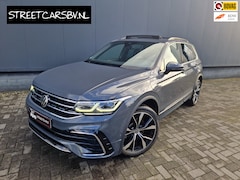 Volkswagen Tiguan - 1.4 TSI PHEV 245Pk 3x R-Line /Pano/ACC/Winterpakket