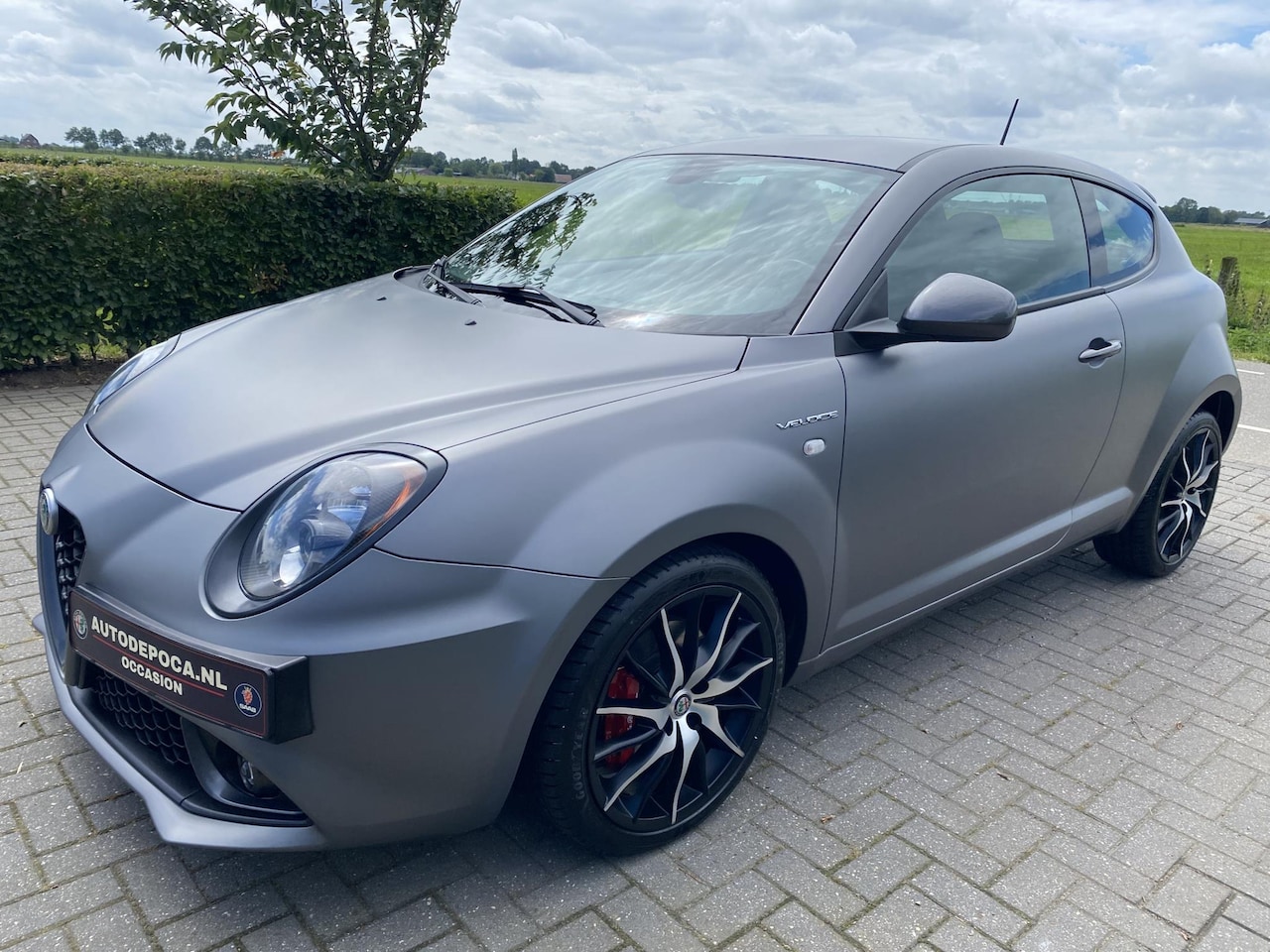 Alfa Romeo MiTo - 1.4 T MultiAir Veloce Grigio Super Mat! - AutoWereld.nl