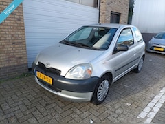 Toyota Yaris - 1.0-16V VVT-i YORIN NL- Auto Weinig KM APK 10-2027