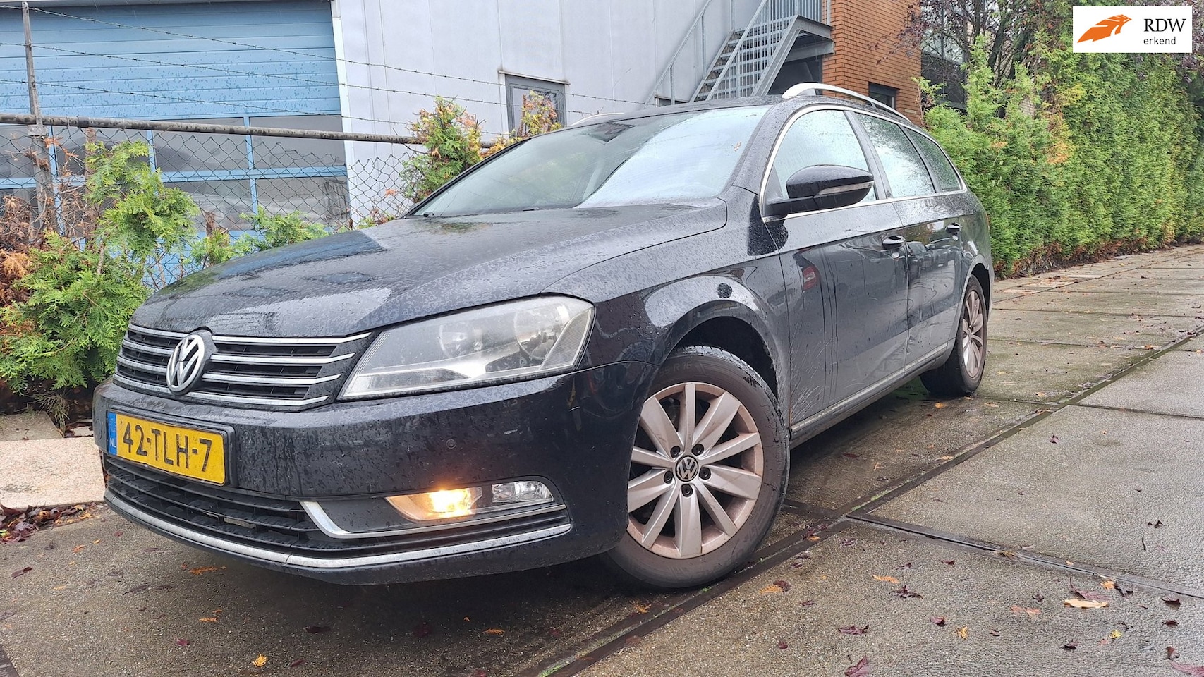 Volkswagen Passat Variant - 1.6 TDI Comfortline BlueMotion 1.6 TDI Comfortline BlueMotion (koppaking defect) - AutoWereld.nl