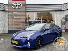 Toyota Prius - 1.8 HYBRID FIRST EDITION NAVI STOELVERW AFN-TREKHAAK PARK-SENSOREN BSM CAMERA HUD BLUETOOT