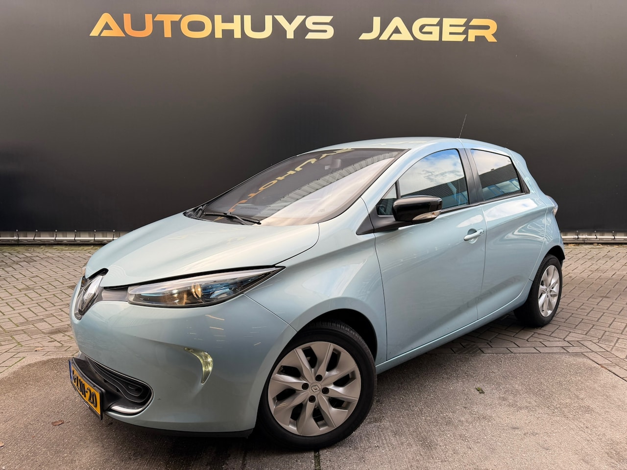 Renault Zoe - Q210 Zen Quickcharge 22 kWh Koopaccu - SOH 88% Camera Cruise Keyless - AutoWereld.nl