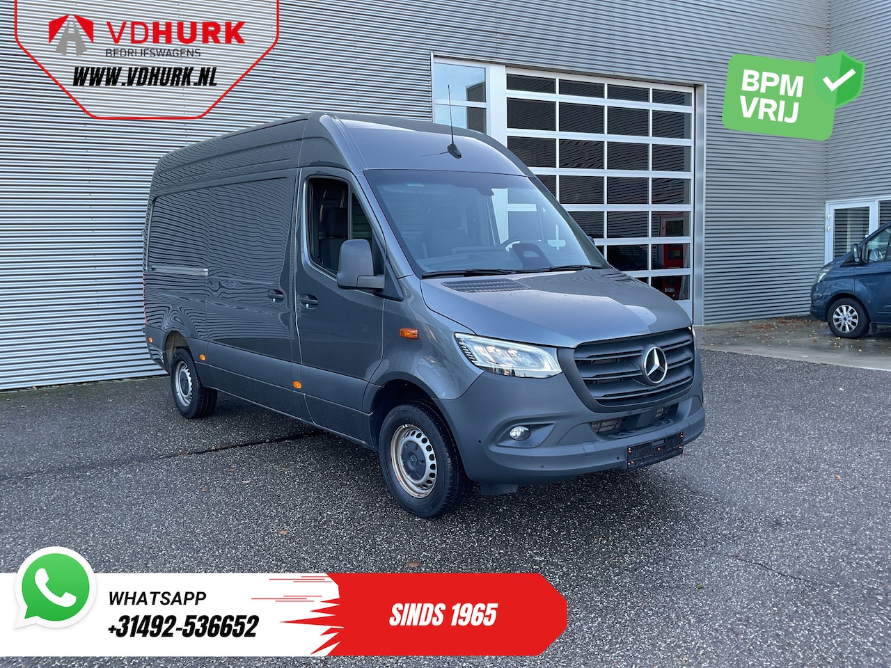 Mercedes-Benz Sprinter - 317 CDI Aut. L2H2 LED/ Gev.stoel/ Stoelverw./ Navi/ Camera/ PDC/ 270Gr.Deuren/ Cruise/ Air - AutoWereld.nl