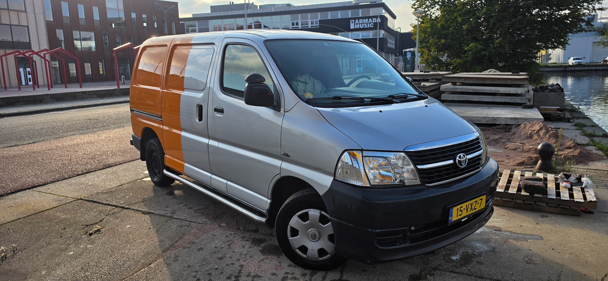 Toyota HiAce - 2.5 D-4D KWB - AutoWereld.nl