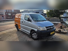 Toyota HiAce - 2.5 D-4D KWB
