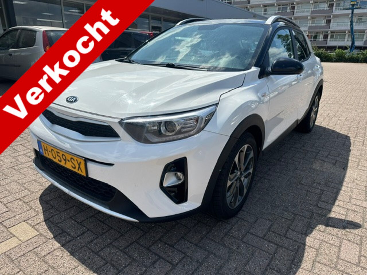 Kia Stonic - 1.0 T-GDi DynamicLine / Navi / Acamera / Cruise / Lmv / Nap / - AutoWereld.nl