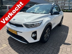 Kia Stonic - 1.0 T-GDi DynamicLine / Navi / Acamera / Cruise / Lmv / Nap /