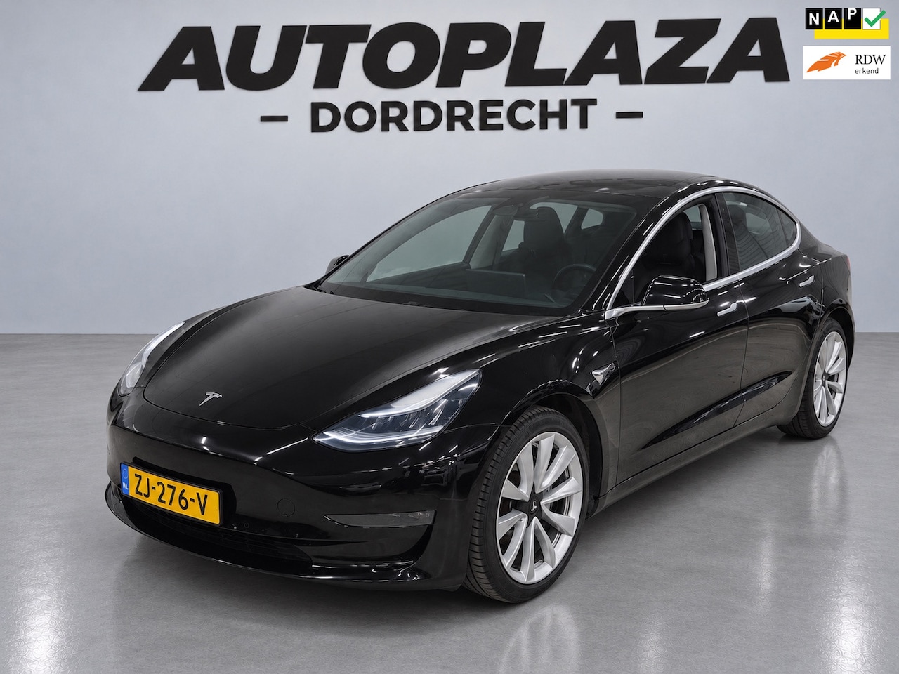 Tesla Model 3 - Long Range AWD 75 kWh - AutoWereld.nl
