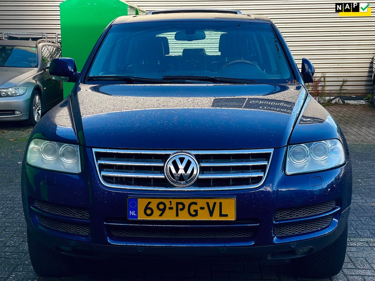 Volkswagen Touareg - 3.2 V6 AWD AIRCO LEER NAVI LUCHTVERING AUTOMAAT LEES TEXT - AutoWereld.nl