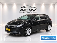 Toyota Auris - 1.8 Hybrid Black Edition 108000 km