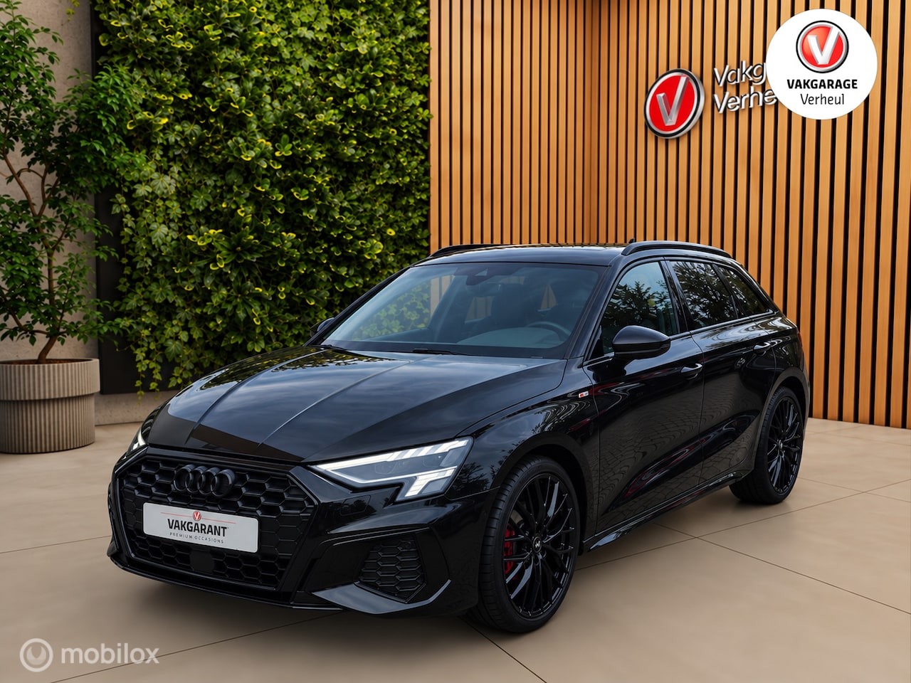 Audi A3 Sportback - 45 TFSI e Hybride|S-Line|Competition - AutoWereld.nl