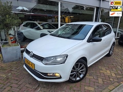 Volkswagen Polo - 1.2 TSI First Edition, leuke auto