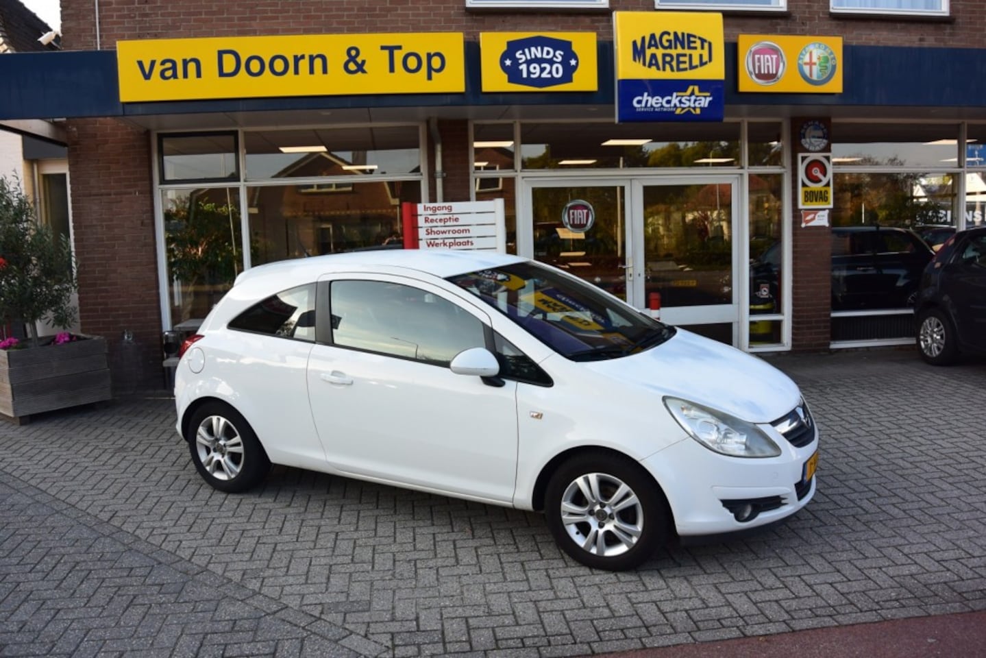 Opel Corsa - 1.3 CDTI ECOF.S COS. / Airco / Carplay / - AutoWereld.nl