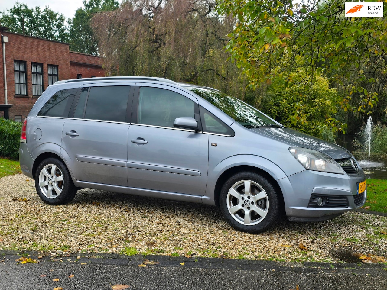 Opel Zafira - 1.6 Essentia 7-persoons Airco, apk 05-2027 - AutoWereld.nl
