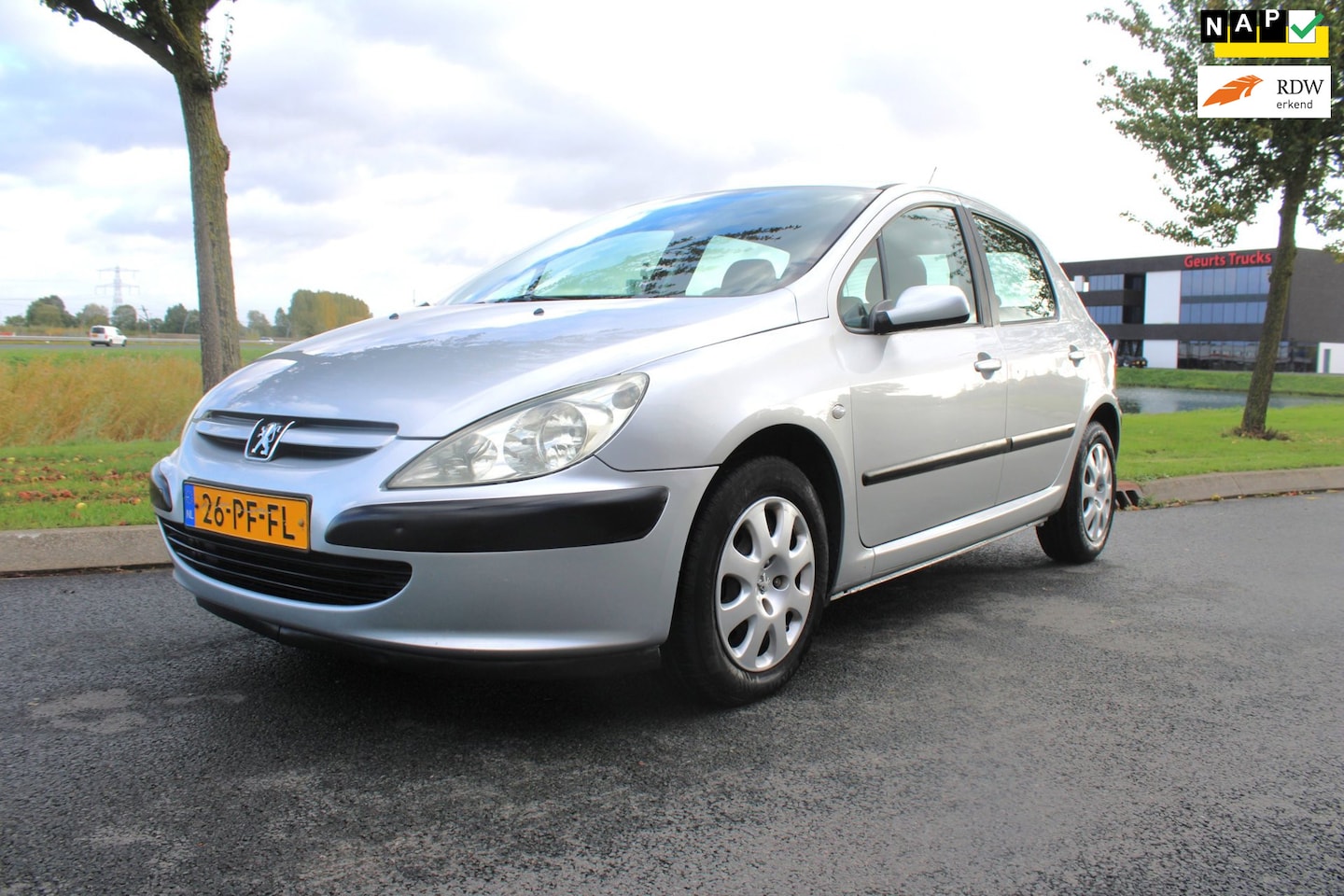 Peugeot 307 - 1.6-16V XS Pack 1.6-16V XS Pack, Airco, Automaat APK 07-07-2027 - AutoWereld.nl