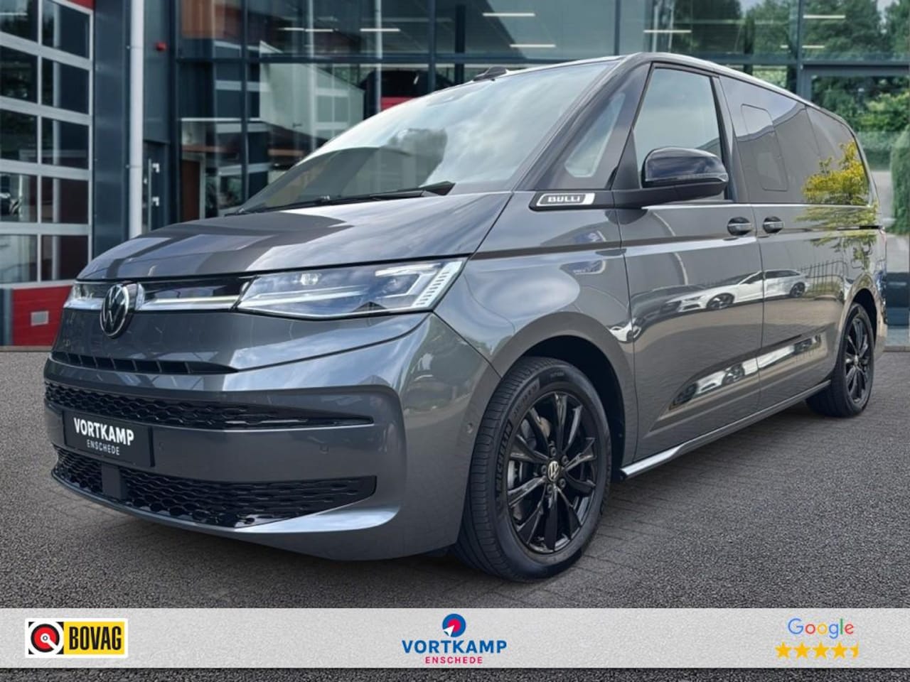 Volkswagen Multivan - 2.0 TSI MULTIVAN BULLI EDITION PANO-DAK/LEDER/HenK/TREKHAAK/CAMERA - AutoWereld.nl