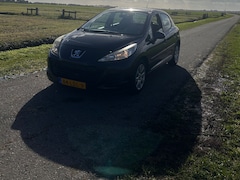 Peugeot 207 - 1.4 XR