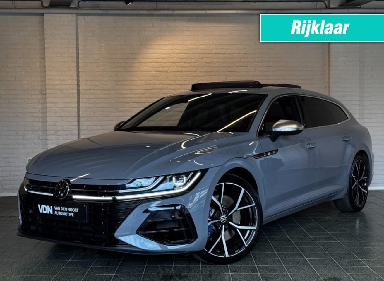 Volkswagen Arteon Shooting Brake - R 2.0 TSI 4MOTION 320pk DSG Pano 360 camera Leder Harman 20'' - AutoWereld.nl
