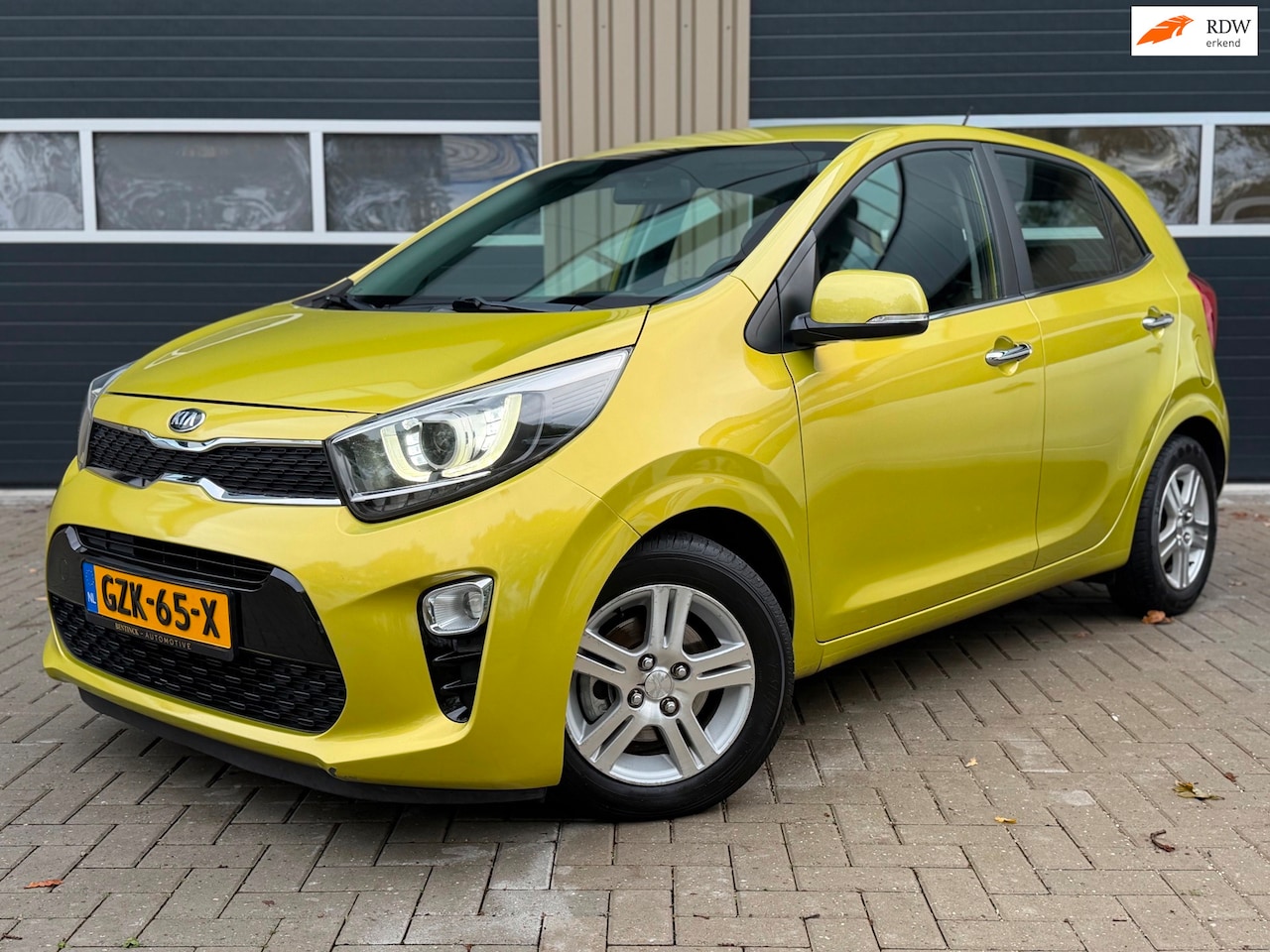 Kia Picanto - 1.2 CVVT DynamicPlusLine | 33.000km | automaat | airco - AutoWereld.nl