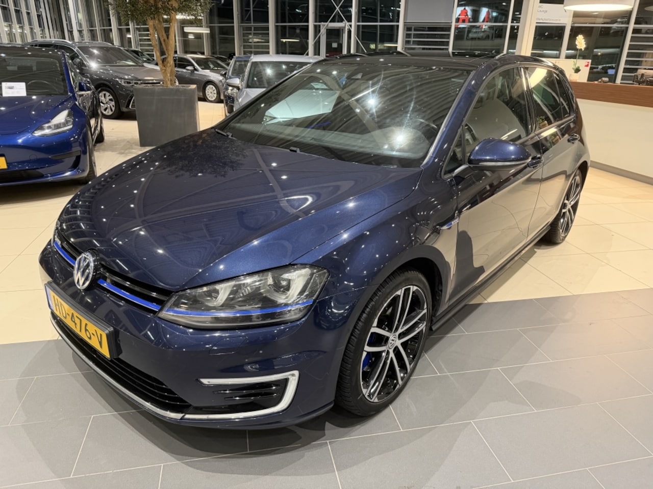 Volkswagen Golf - 1.4 TSI GTE getuned - AutoWereld.nl