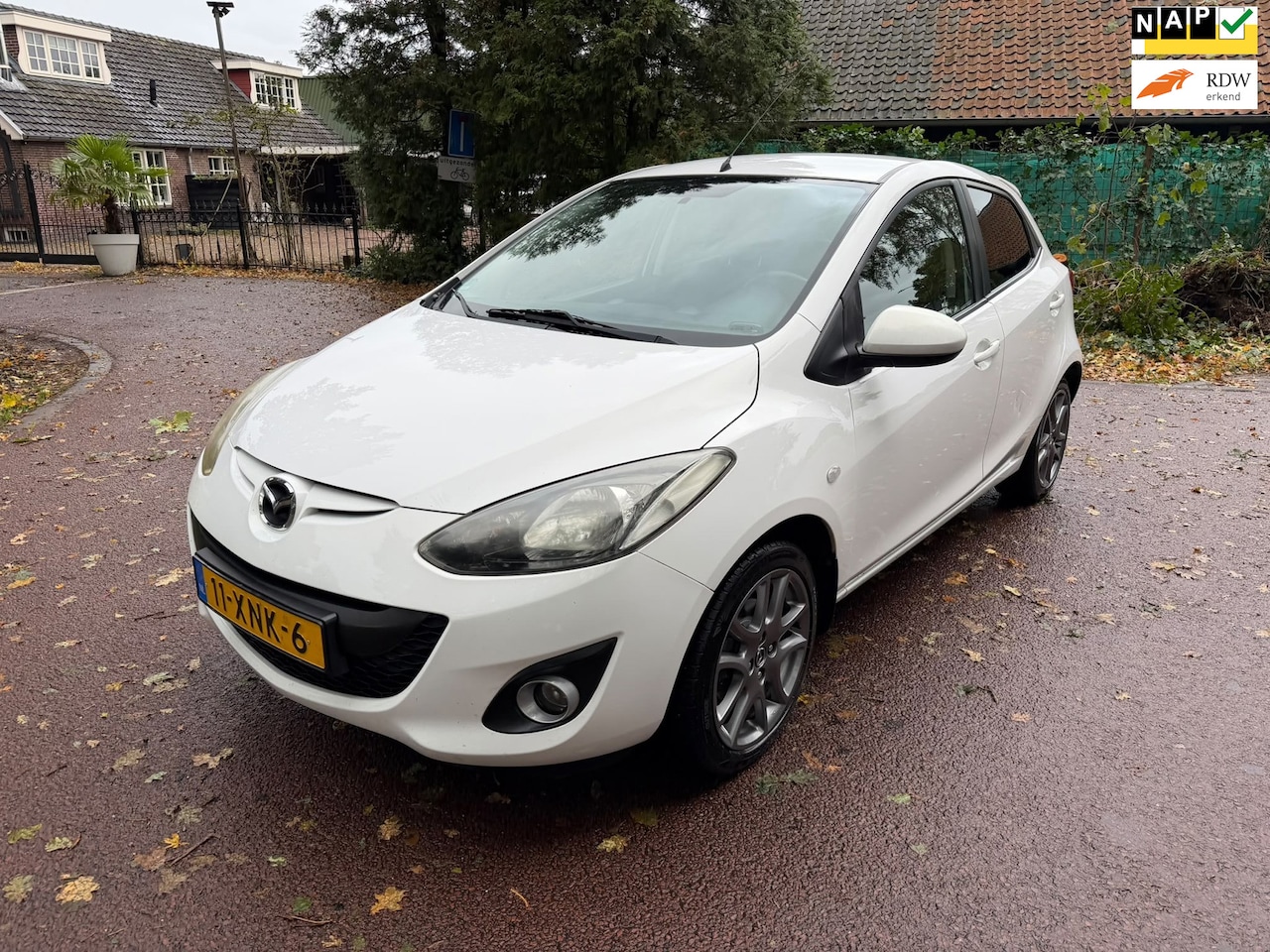 Mazda 2 - 1.3 BIFUEL Navigator GT|Airco|Navi|PDC|Trekhaak| - AutoWereld.nl