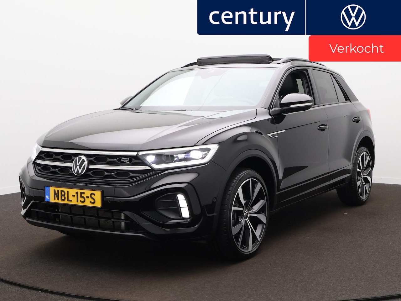 Volkswagen T-Roc - 1.5 TSI R-Line Edition | Panodak | Camera | Side assist | ACC | Stoelverwarming | - AutoWereld.nl
