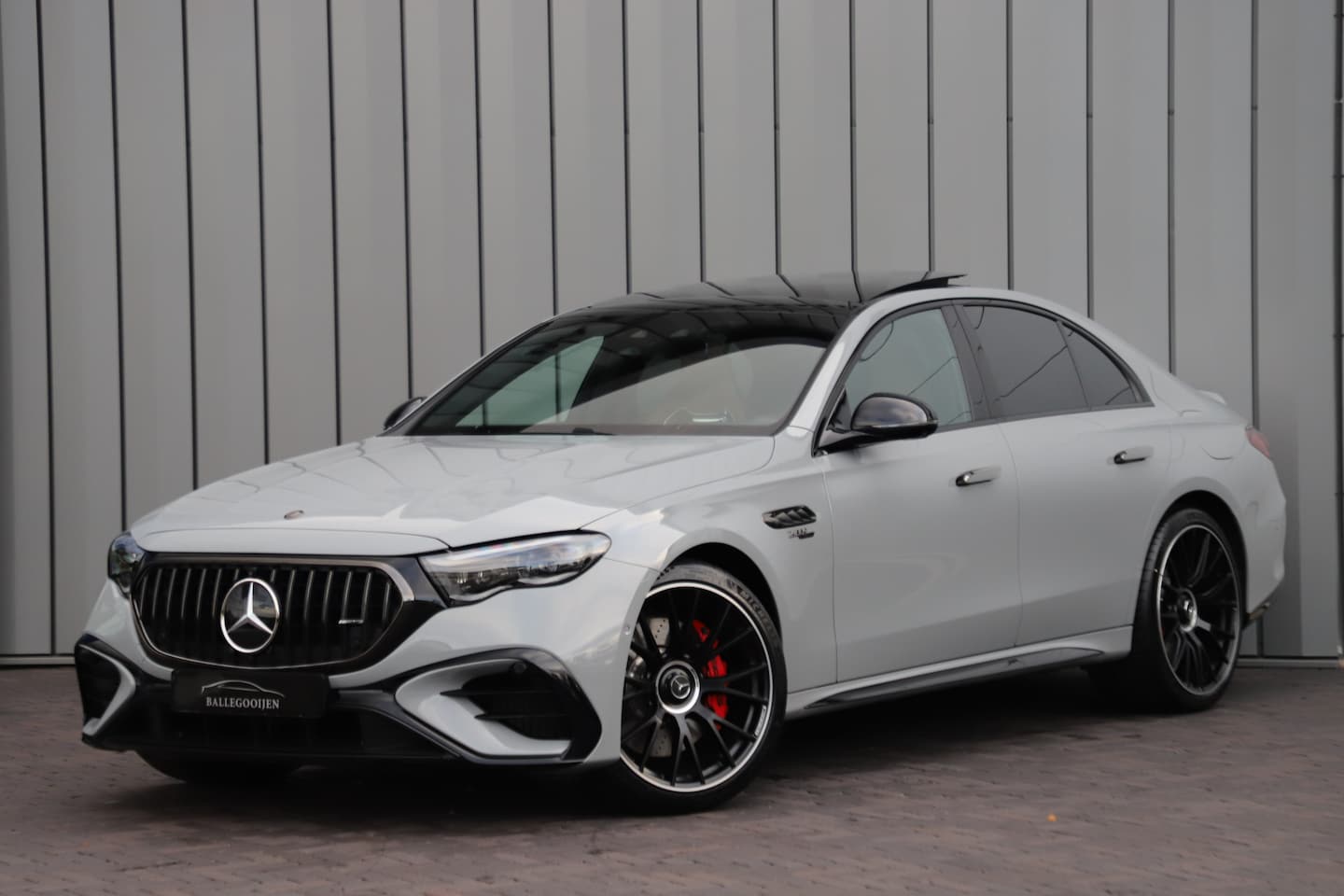 Mercedes-Benz E-klasse - AMG 53 4MATIC+ | 612PK | Achterasbesturing | Hyperscreen | Head-up | Keyless-go | Burmeste - AutoWereld.nl