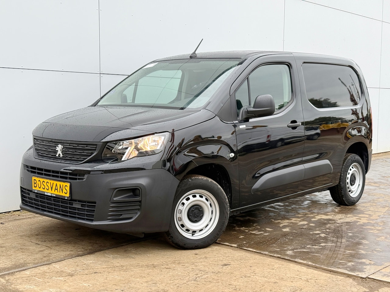 Peugeot Partner - 1.2 110PK **Benzine** L1H1 Climate Control Cruise Control - AutoWereld.nl