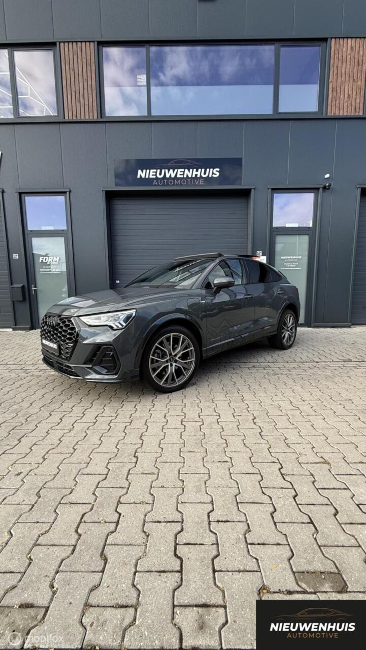 Audi Q3 Sportback - 45 TFSI e S Edition Matrix l Pano - AutoWereld.nl