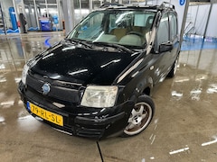 Fiat Panda - MET APK TOT MET JAAR APK