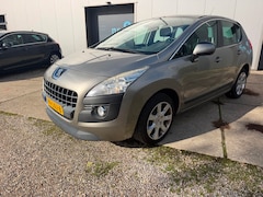 Peugeot 3008 - 1.6 VTi ST .Panodak navigatie