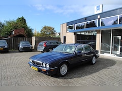 Jaguar XJ - 3.2 V8 Executive