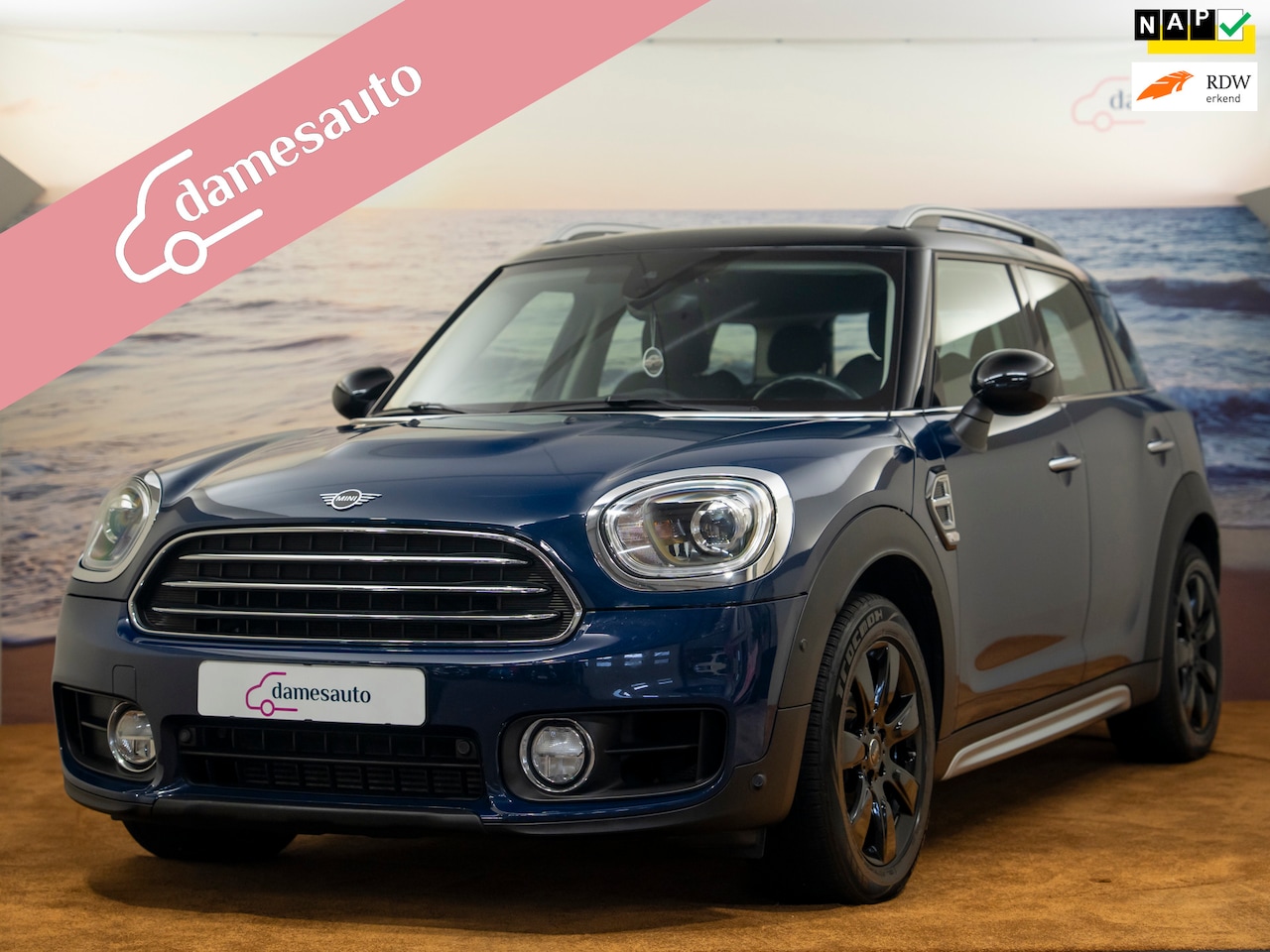 MINI Countryman - 1.5 Cooper Lapisluxury Blue, NAP, Apple carplay/Android auto, Nav. - AutoWereld.nl