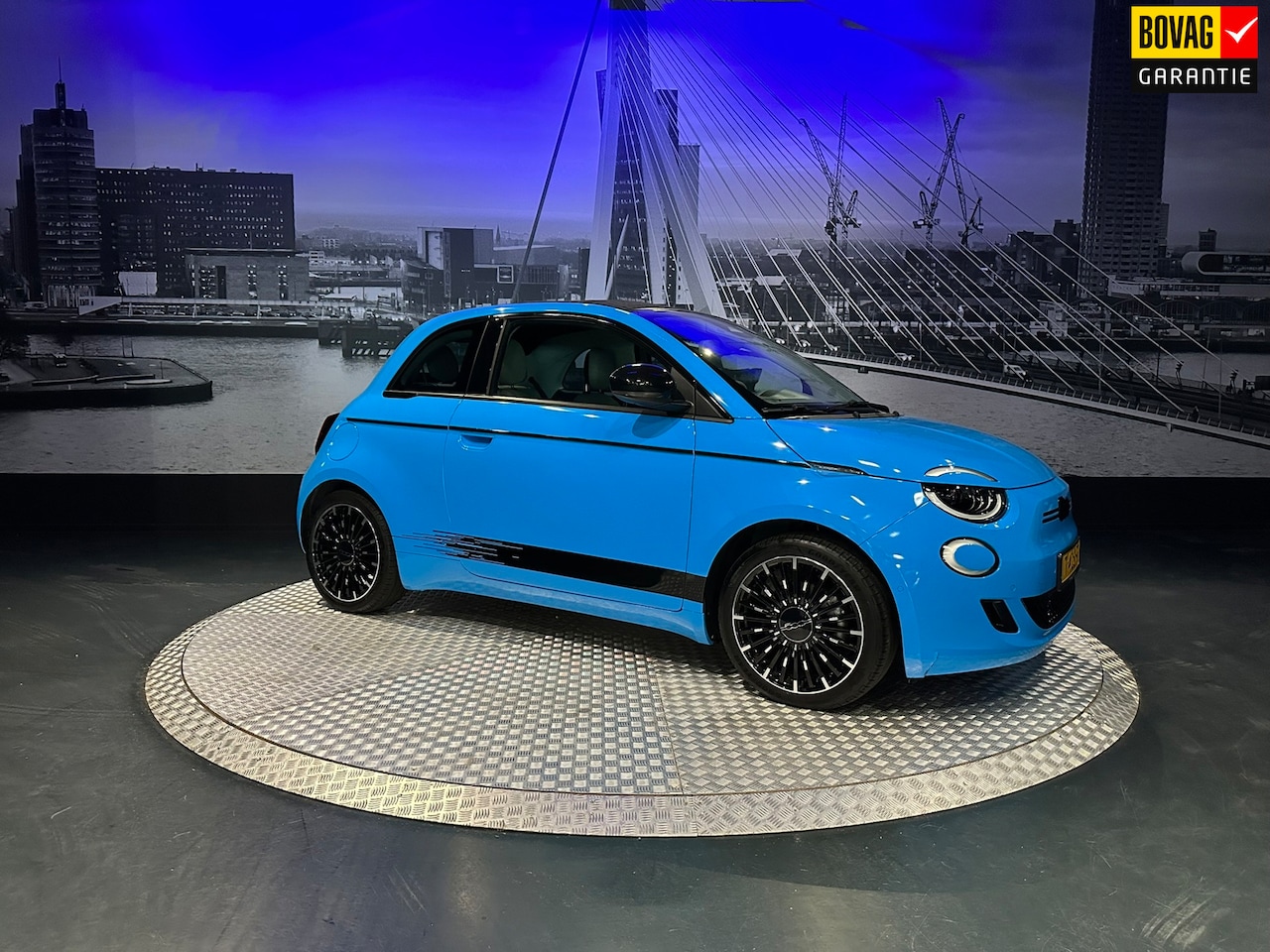 Fiat 500 C - La Prima 42 kWh *Wrap*SOH96%*Camera*Leer*BTW* - AutoWereld.nl