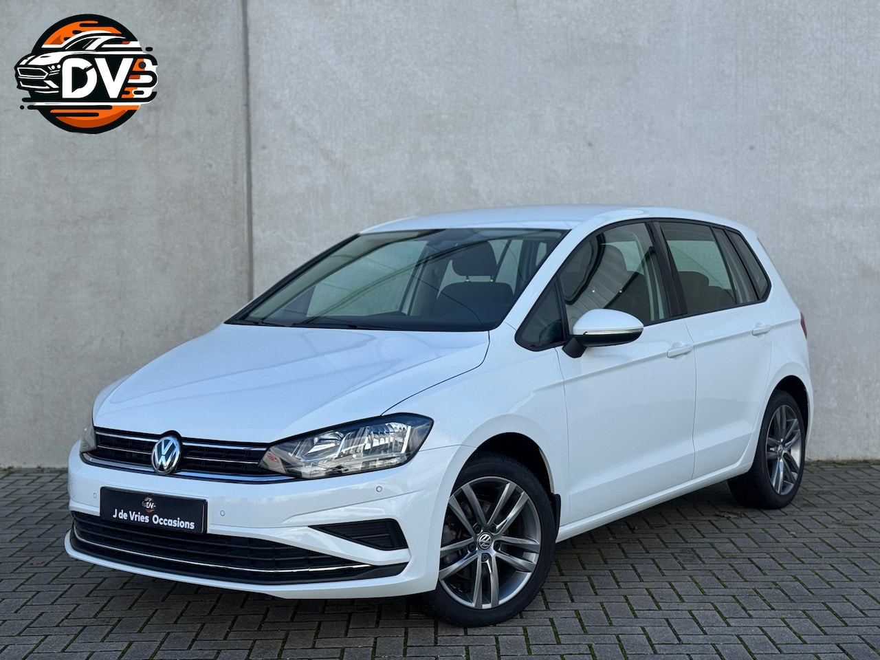 Volkswagen Golf Sportsvan - 1.5 TSI ACT Highline AUTOMAAT CAR PLAY STL VERW - AutoWereld.nl