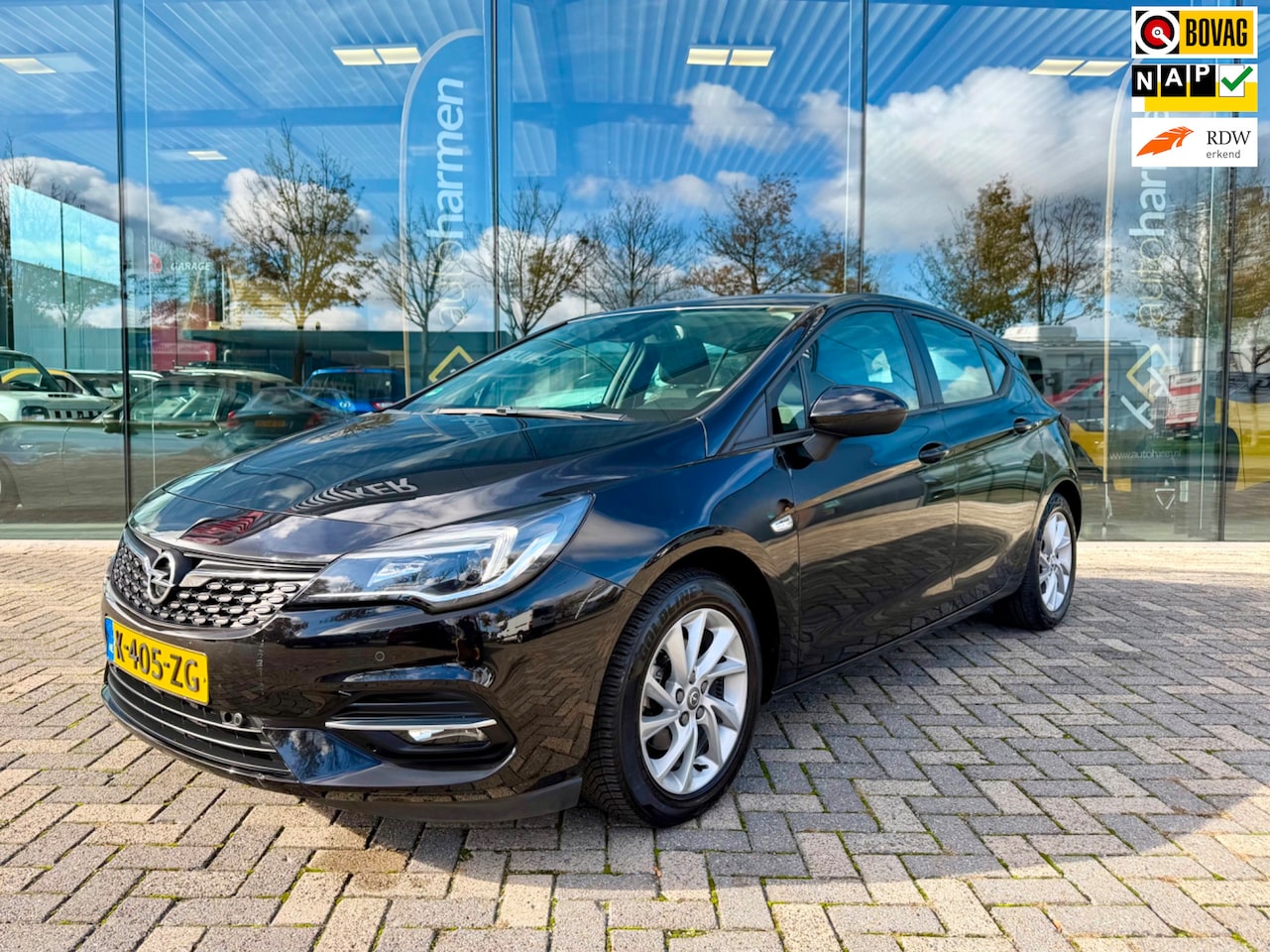 Opel Astra - 1.2 Edition 1.2 Edition 131pk, NAP, 1e eigenaar, CarPlay, trekhaak, Sport stoelen - AutoWereld.nl