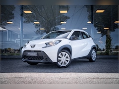 Toyota Aygo X - 1.0 VVT-i S-CVT Play * Camera * Automaat * Carplay