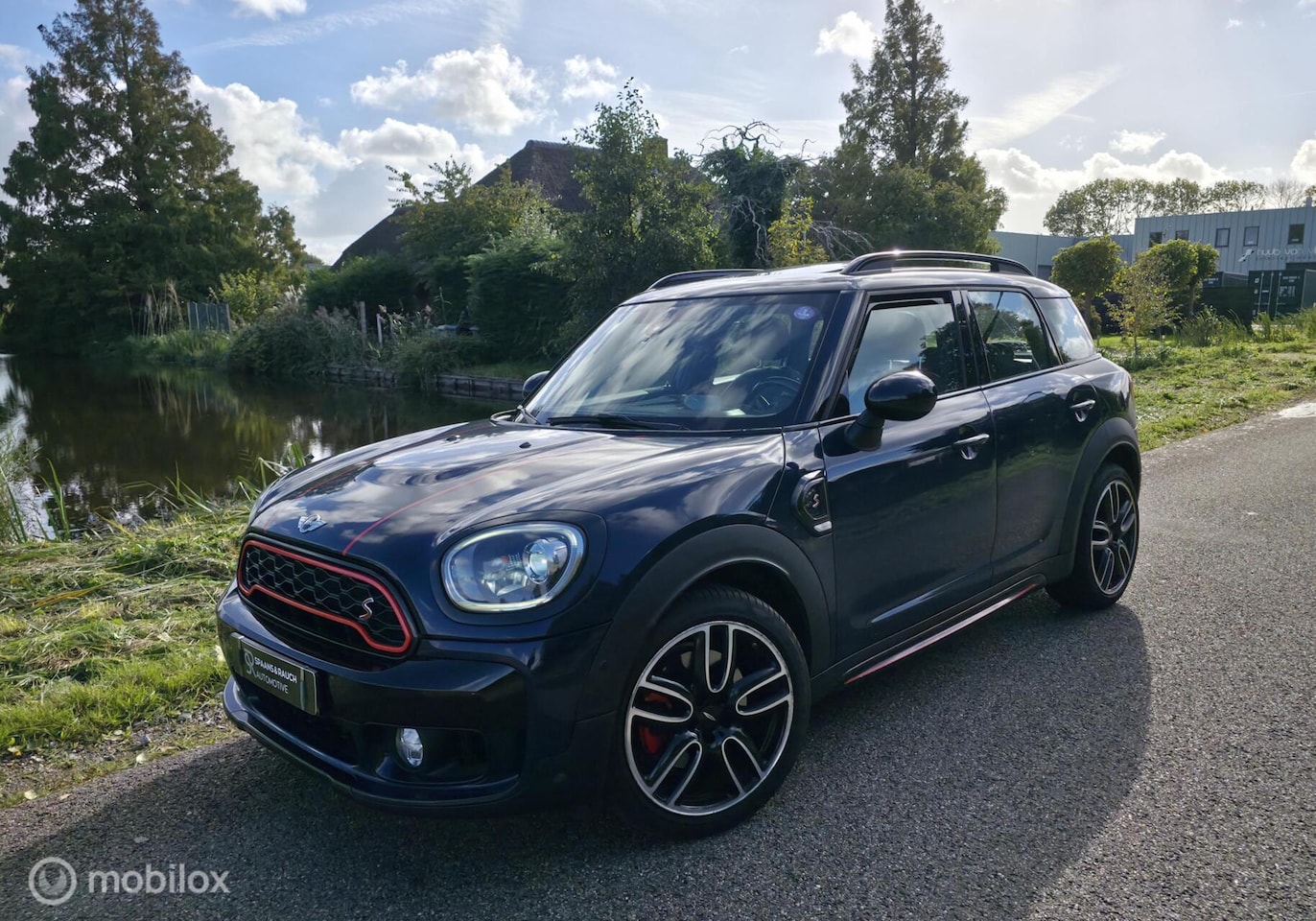 MINI Countryman - 2.0 Cooper S / Pano / Trekhaak / HK Audio - AutoWereld.nl