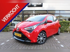 Toyota Aygo - 1.0 VVT-i x-Play Automaat | Rijklaar | Apple/Android | Camera | DAB | NL-auto | Dealer ond