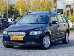 Volvo V50 - 2.4i Summum | Automaat | Parkeersensoren | Xenon | Onderhoudhistorie | 2 sleutels | Climat