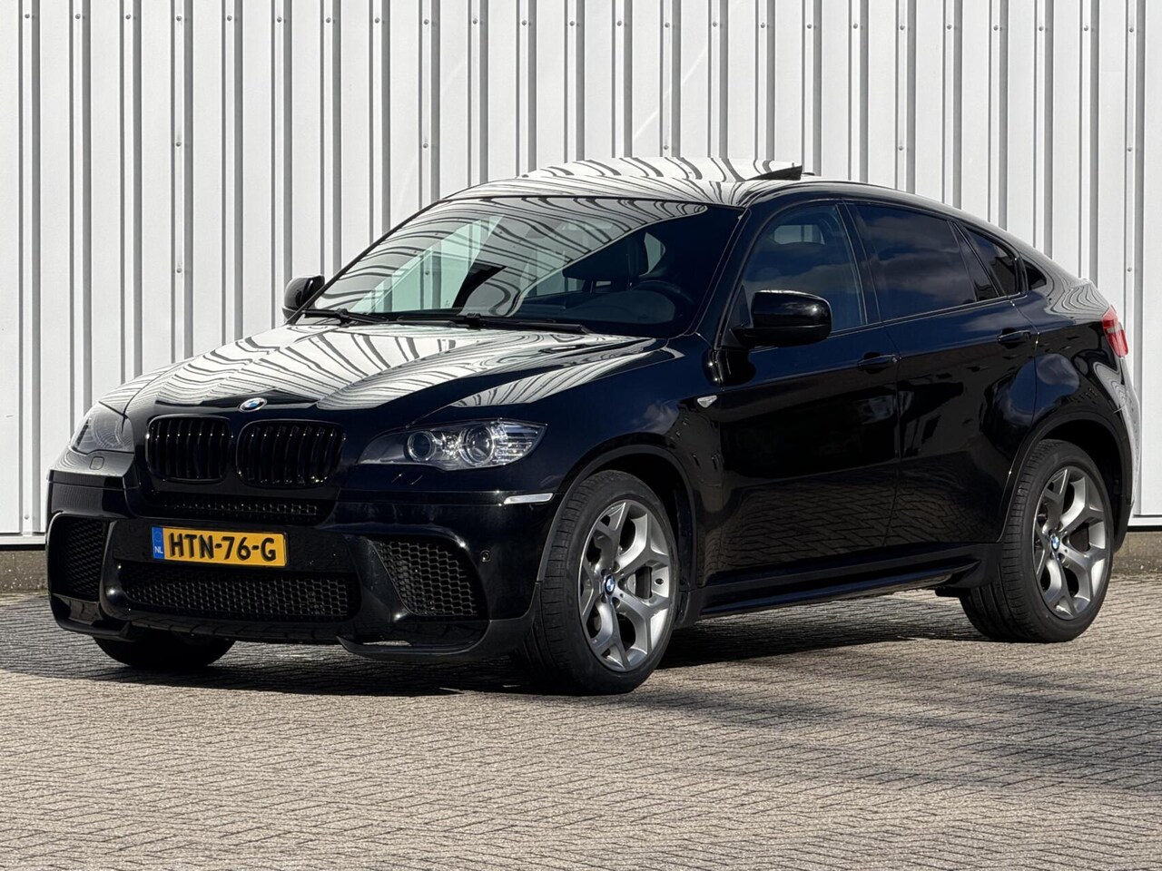 BMW X6 - xDrive50i m pakket km 136000 inruil mogelijk - AutoWereld.nl