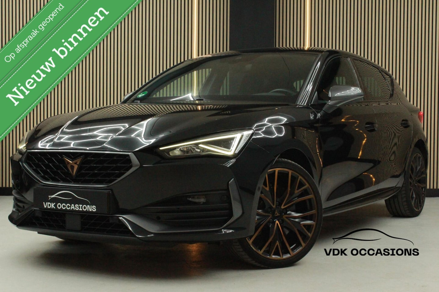 CUPRA Leon - 1.4 e-Hybrid VZ Performance| Stuur Knoppen|Camera - AutoWereld.nl