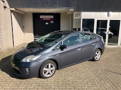 Toyota Prius - 1.8 Plug-in Aspiration / HYBRID CHECK 2026 / DEALER SERVICED / NAVI / CAMERA / TREKHAAK